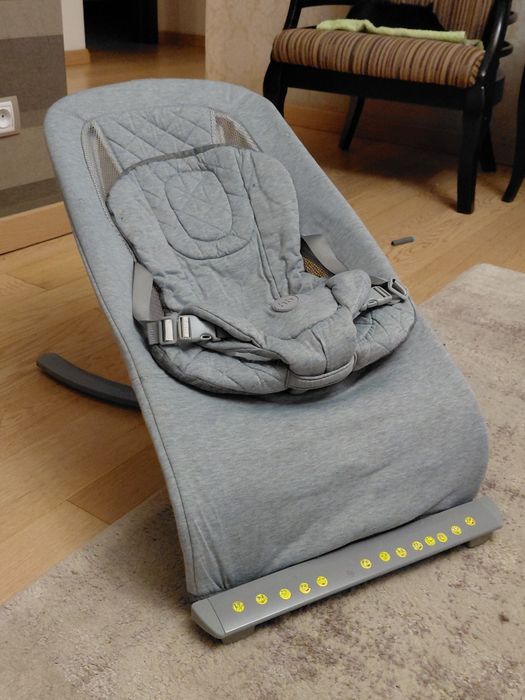 Продаётся шезлонг