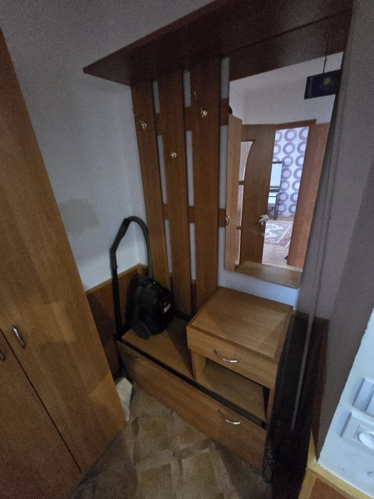 Прихожка со шкафом