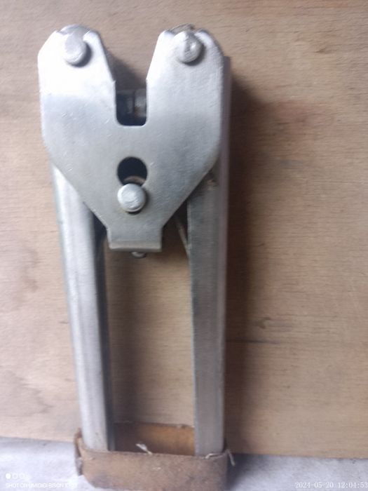 Продам пломбир для пломбы 7500 тнг.