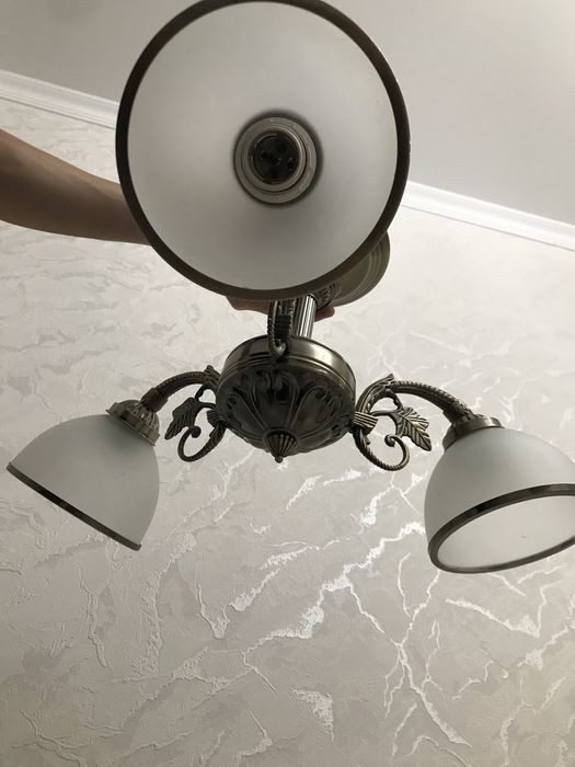 Люстра Б/у таза