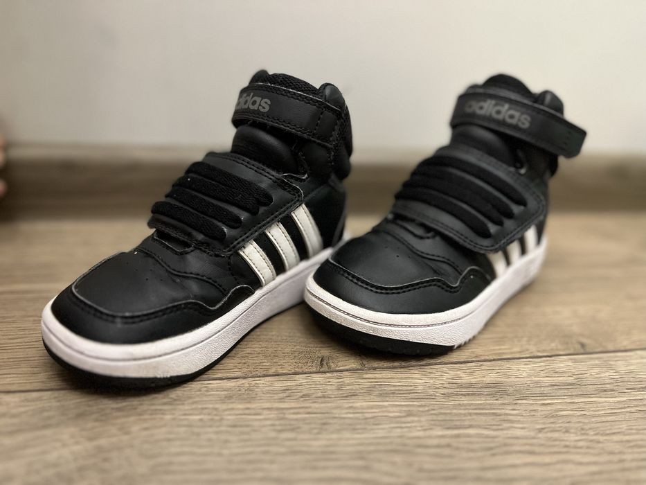 Маратонки ADIDAS Hoops Mid Shoes