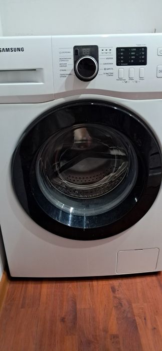 Стиральная машина в хорошем сост