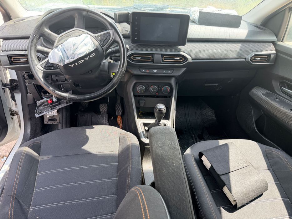 Dacia Sandero 3 1.0 TCe двигател H4D470, 91 кс., 6 ск., 2024 г.,  Дачия Сандеро 3 1.0TCe, engine H4D470, 91 hp., 6 sp., 2024