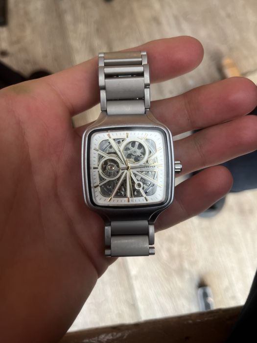 Продам часы RADO