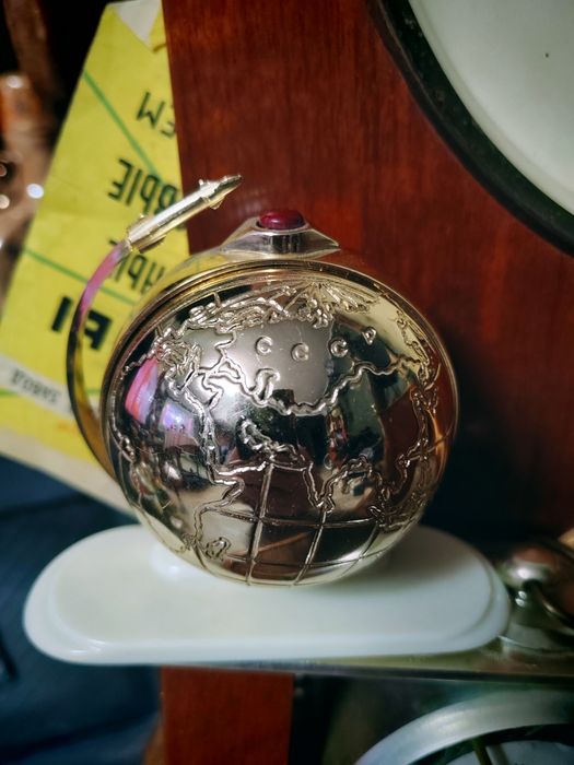 Часы настенные будильник наручные СССР