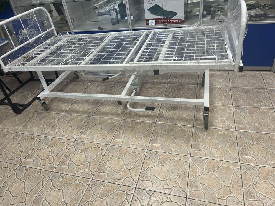 Кровать медицинская новая