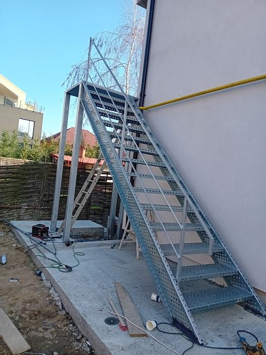 Scara metalica zincata 4mm