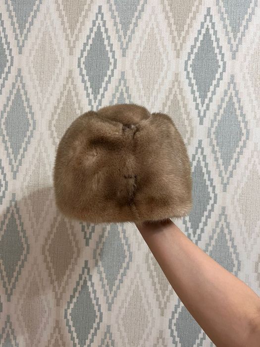 Продам норковую шапку