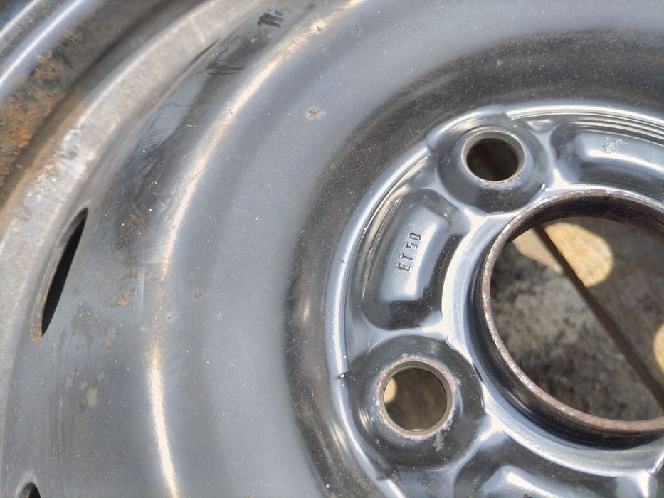 15 цола 4 х 100 мм Опел Агила / Сузуки Сплаш - 5,5 инча / ЕТ 50