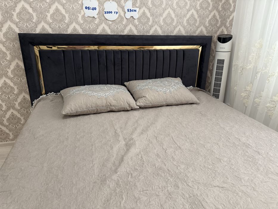 Двуспальная кровать 180х200 + матрас
