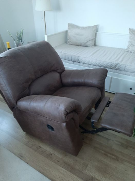 Canapele Mobexpert  : 3 locuri extensibila, 2 locuri, fotoliu recliner