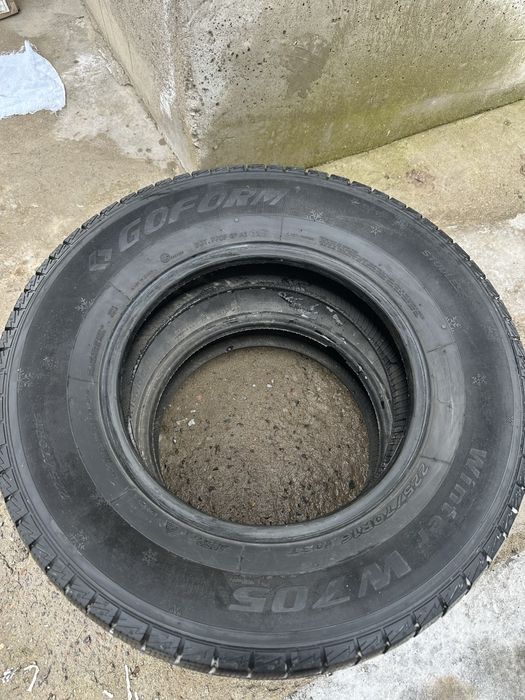Продается шины 225x70x16