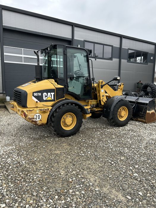 Incarcator frontal Caterpillar 907H