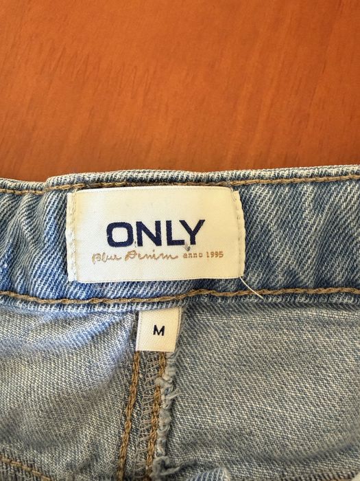 Къси панталони на Only