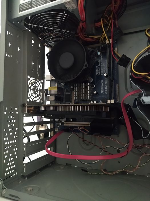 Kit intel E5700+ 4 GB+ placa de baza AsRock G41M-VS3