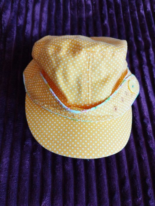 Palarie/sapca cu cozoroc de vara, multicolor. Fara a fi folosita. 59cm