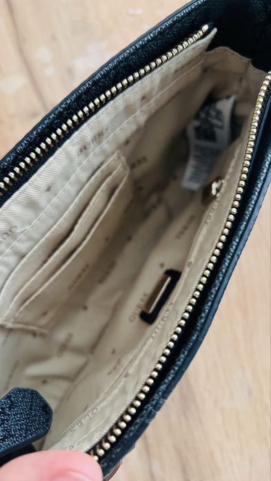 Новая женская сумка Guess