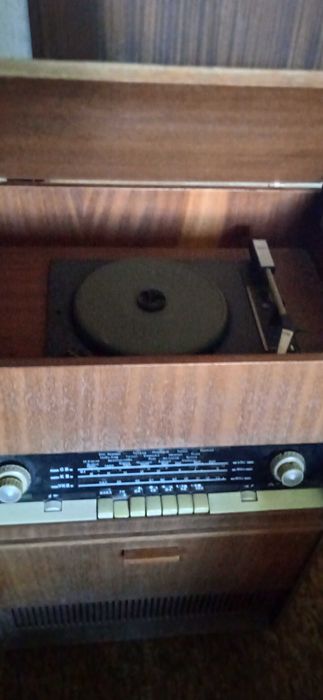 Радиограмофон  Акорт  104