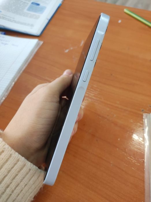 Самсунг А 35нет гарантий