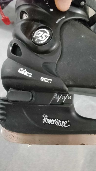 Pachet copii 0-8 ani (conține scaun de mașină Britax Römer, scaun de bicicletă, cărucior și patine)