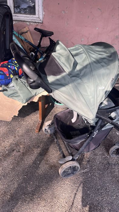 Коляска бу с 0 до 4 лет joe