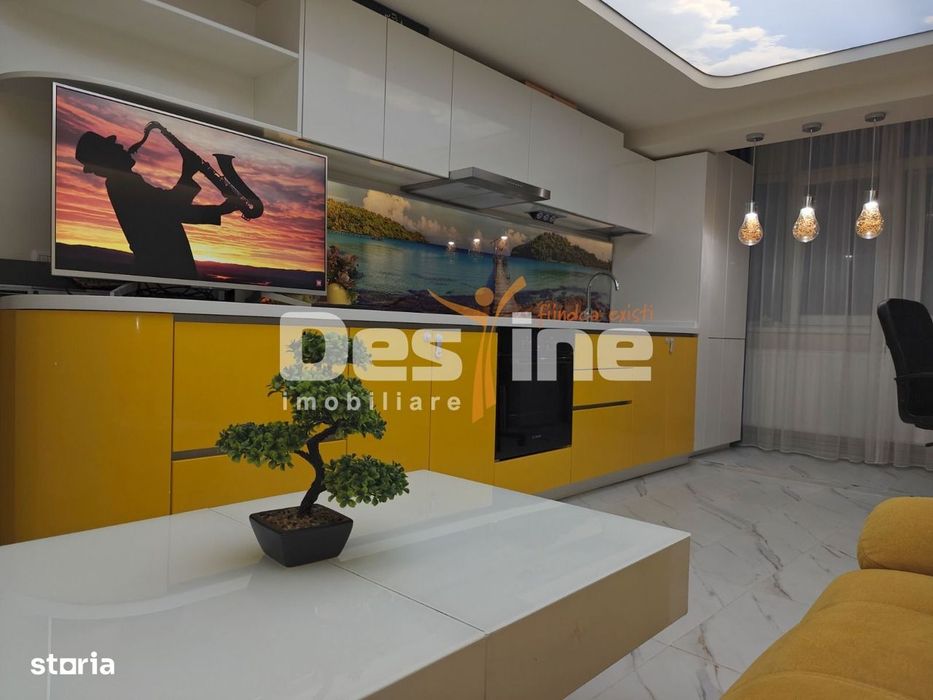 Apartament Superb  3 camere PLopeni 52.86 mp!