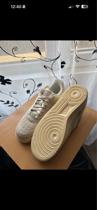 Af1 dama noi nouti