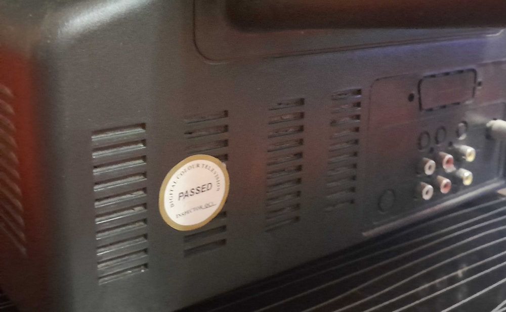 Телевизор "SONY"