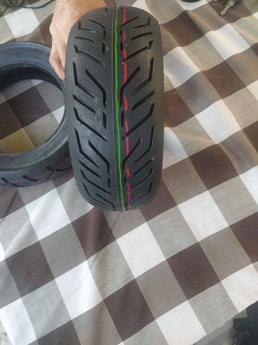 Гуми за тротинетка