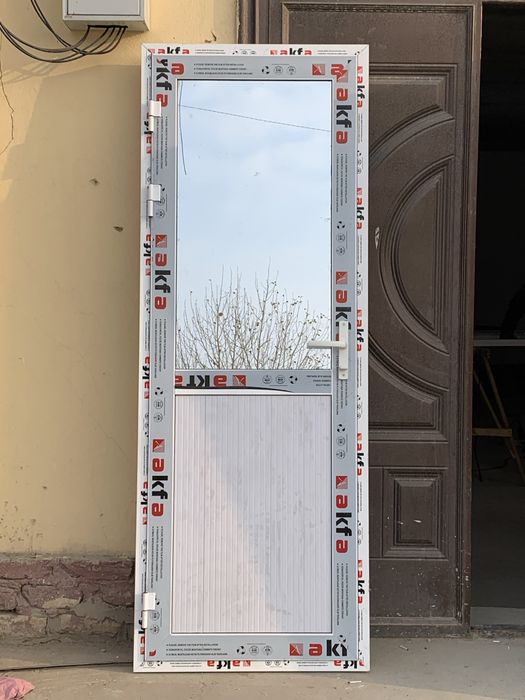 Акфа Эшиклар ва Ойналар