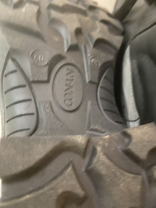 Ботинки рабочие с укрепленные носы