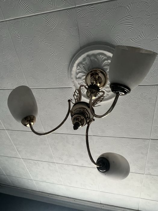 Люстры для комнаты