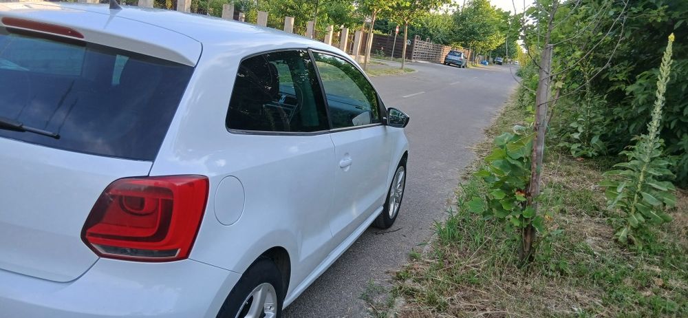 VOLKSWAGEN Polo 2013 — imagine 4