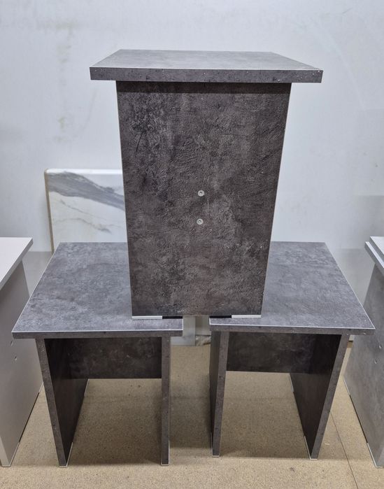 Табуретки из качественного ЛДСП в кромке ПВХ