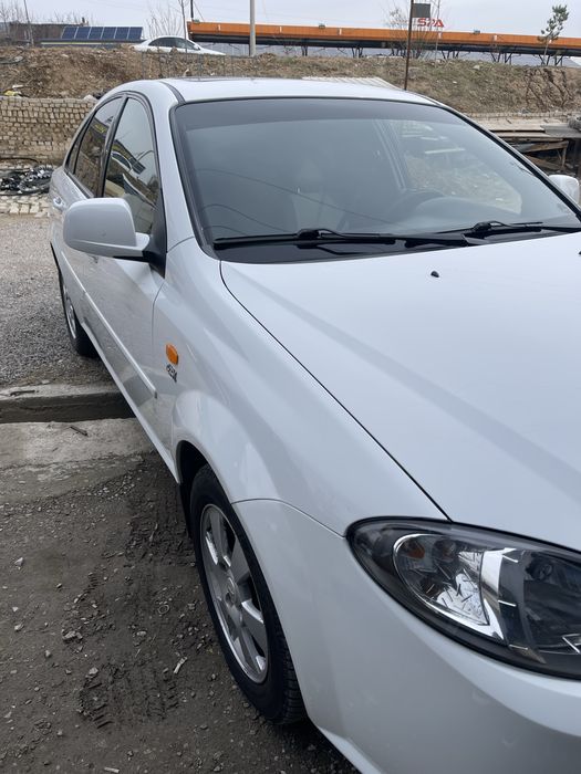 Jentra 2020 yil 3 pazitsa avtamat