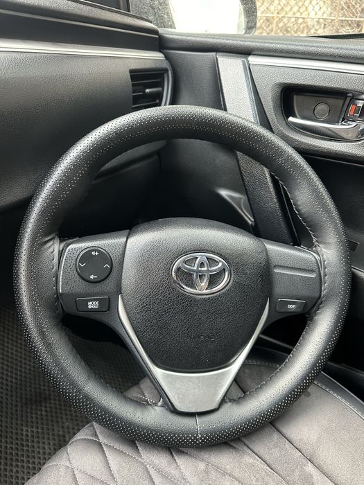 Продам руль от тойота королла