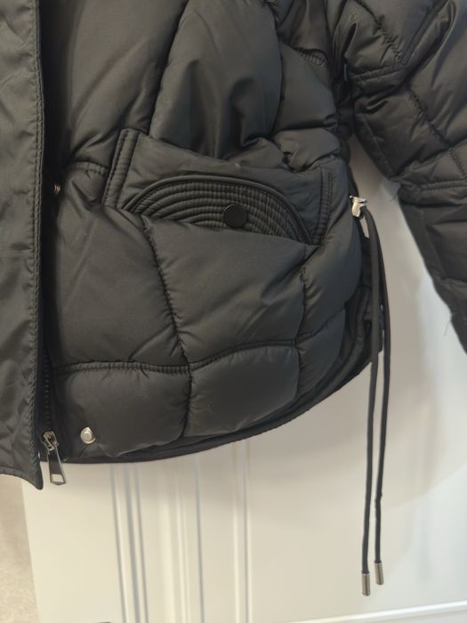 Куртка черная на размер М