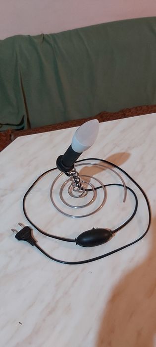 Светильник в форме спирали