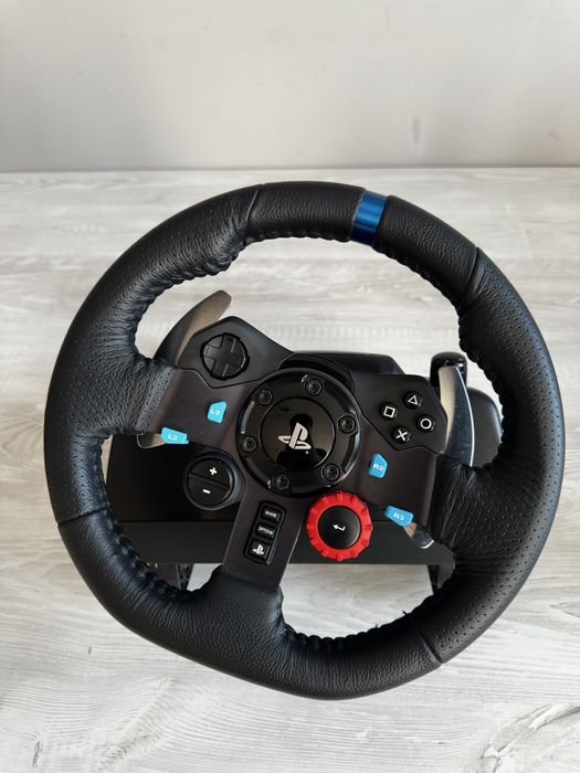 Добре Запазен Logitech g29 + Shifter за g29
