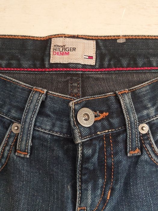 Blugi tommy hilfiget