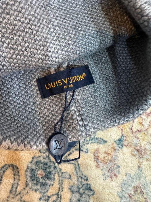 Louis Vuitton Caciula