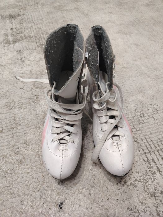 Коньки зимние, женские