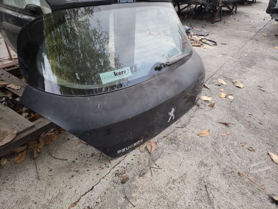 Заден капак за Пежо 308