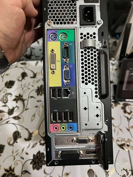 Продаётся компьютер