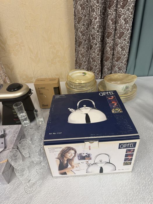 Посуда и приборы