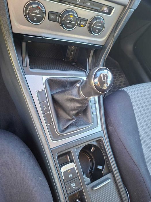 Golf 7 Variant -intretinut