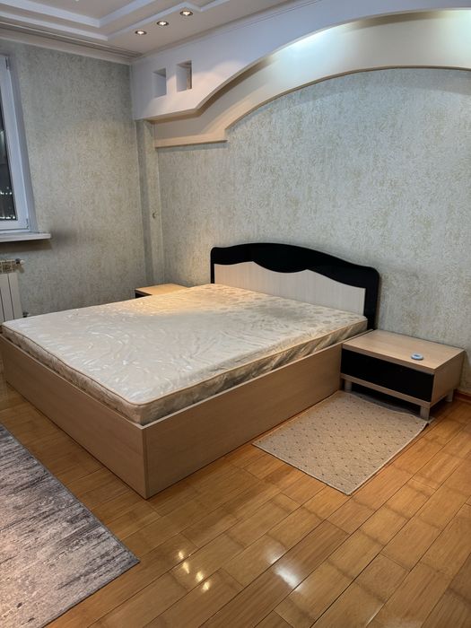 Спальный гарнитур