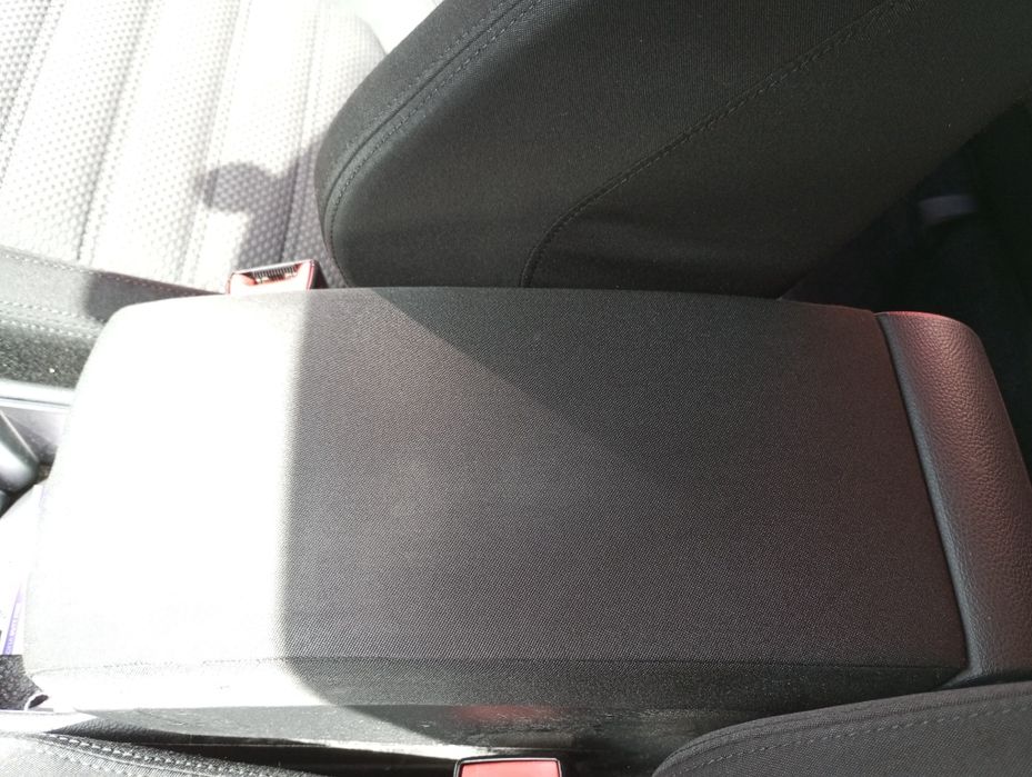 Пране и/или изтупване на автосалон