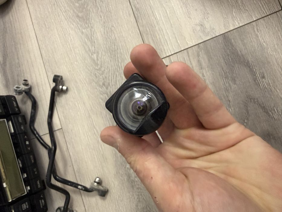 Камера перед и задняя