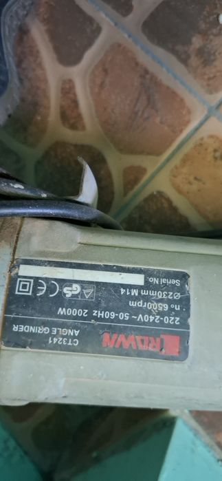 Продам УШМ Болгарку Crown 230 мм.